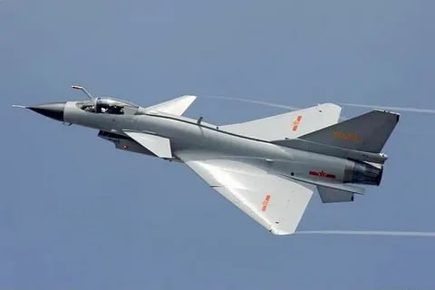 Узбекистан может заменить советские истребители на китайские J-10CE