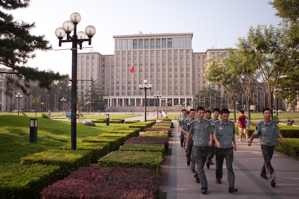 Вектор на Восток: почему высшее образование в Китае стало пределом мечтаний для таджикской молодёжи