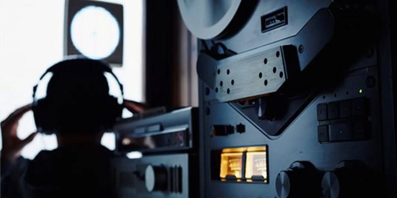 Безопасность или тотальный контроль: Кыргызстан узаконивает распознавание лиц и централизованную прослушку