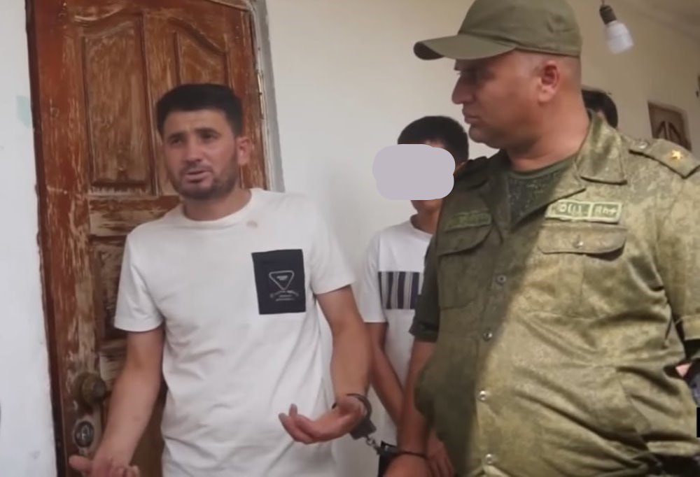 В Таджикистане за грабёж осуждены участники жестокого убийства матери с тремя детьми