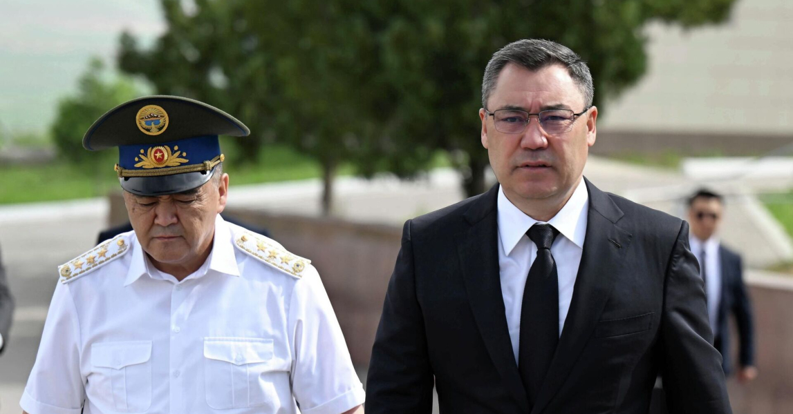 Жапаров объясняет снятие Ташиева: защита друга, ответственность и реформы в ГКНБ