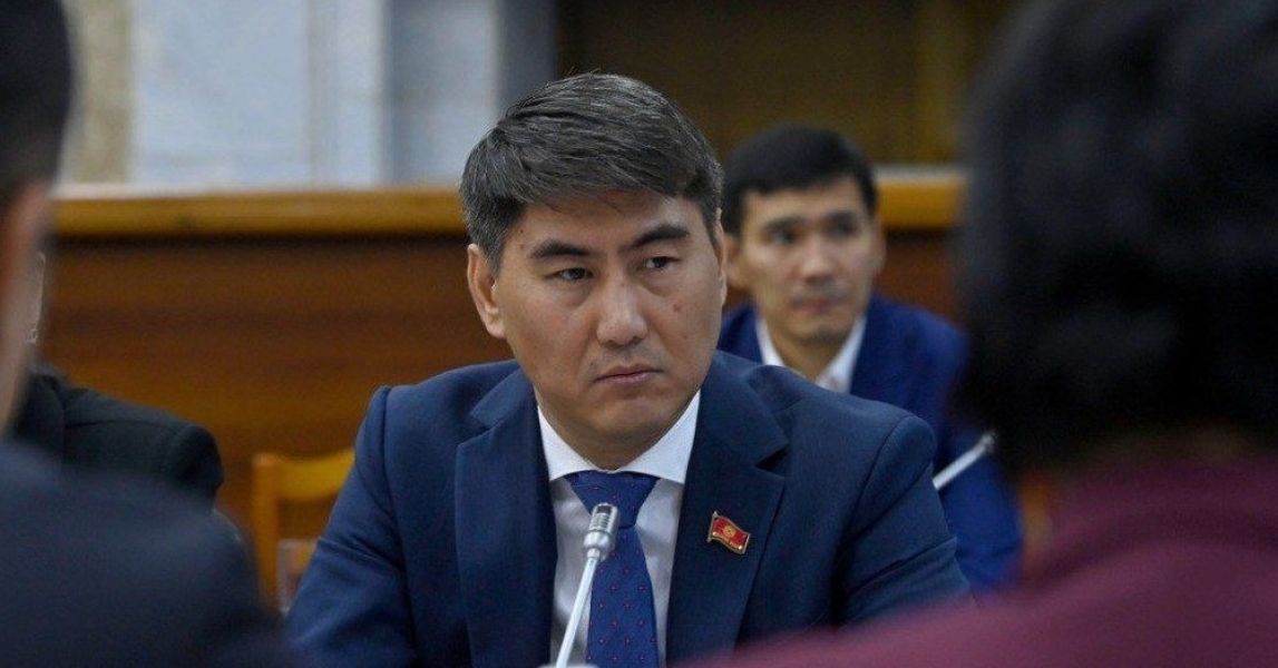 Выбор в пользу свободы: Почему Чингиз Айдарбеков отказался от мандата?